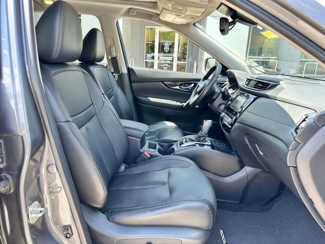 Used 2020 Nissan Rogue SL w/ Premium Package AWD/4WD image 46