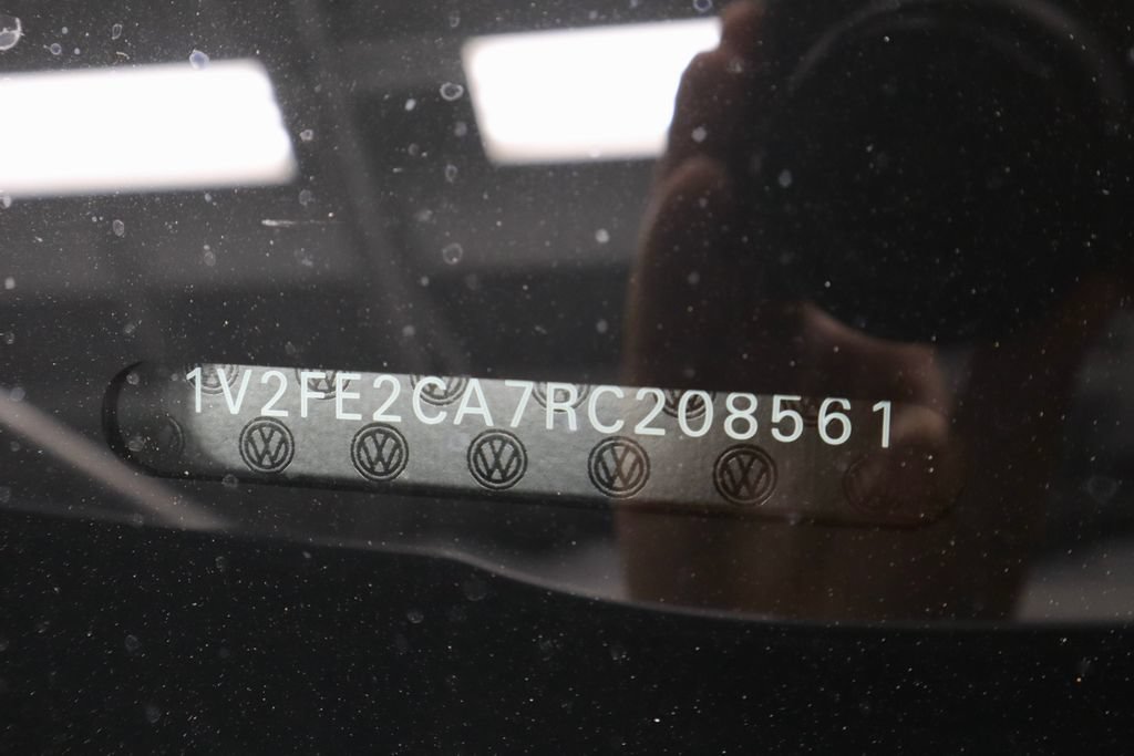 Used 2024 Volkswagen Atlas Cross Sport SEL Premium R-Line AWD/4WD image 36