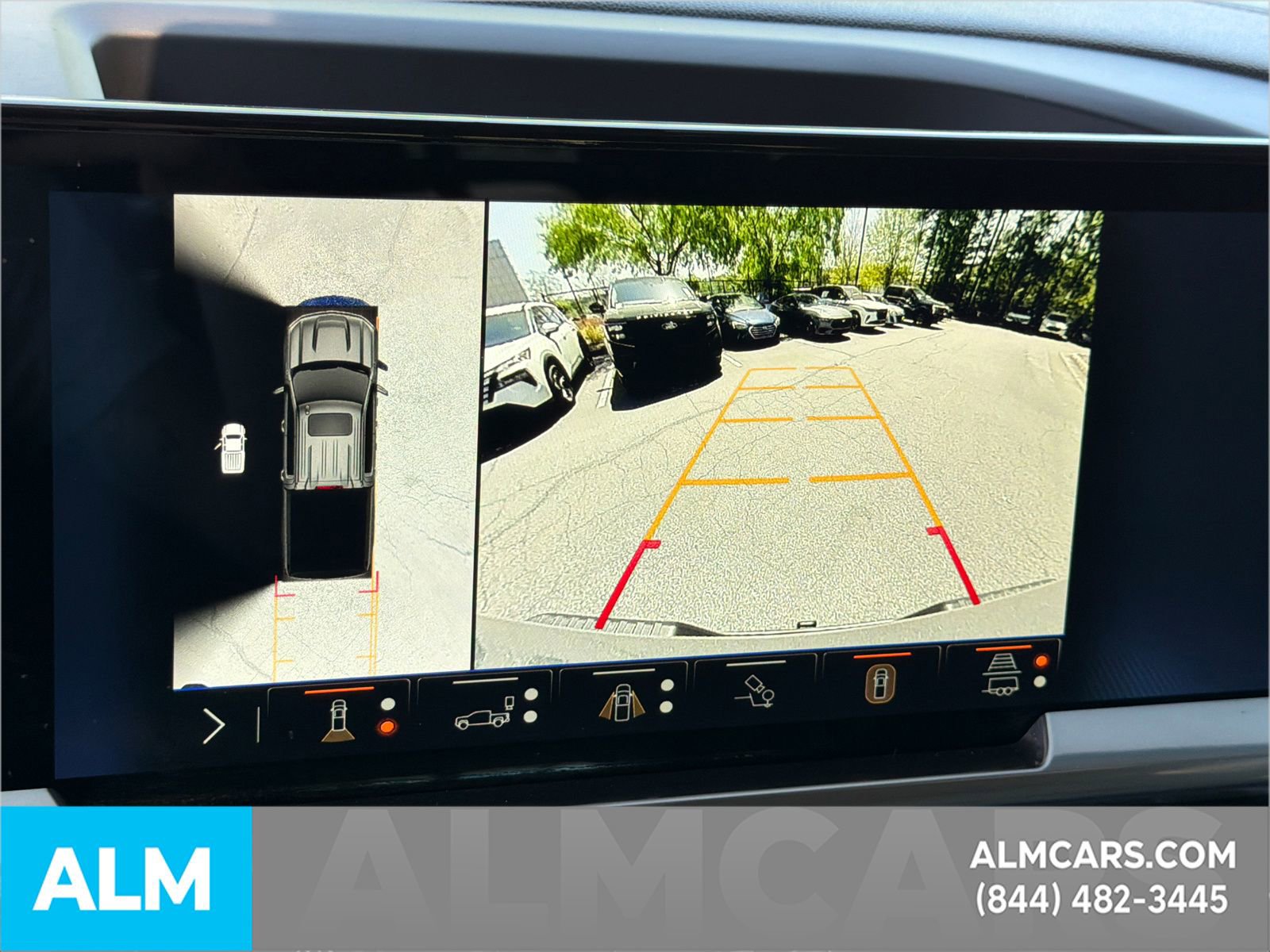 Used 2024 Chevrolet Silverado 1500 RST w/ Convenience Package II image 33