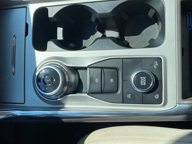 Certified 2022 Ford Explorer Platinum w/ Equipment Group 601A AWD/4WD image 28