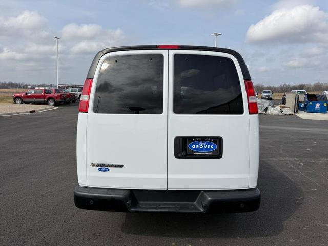 Used 2022 Chevrolet Express 3500 LS image 4