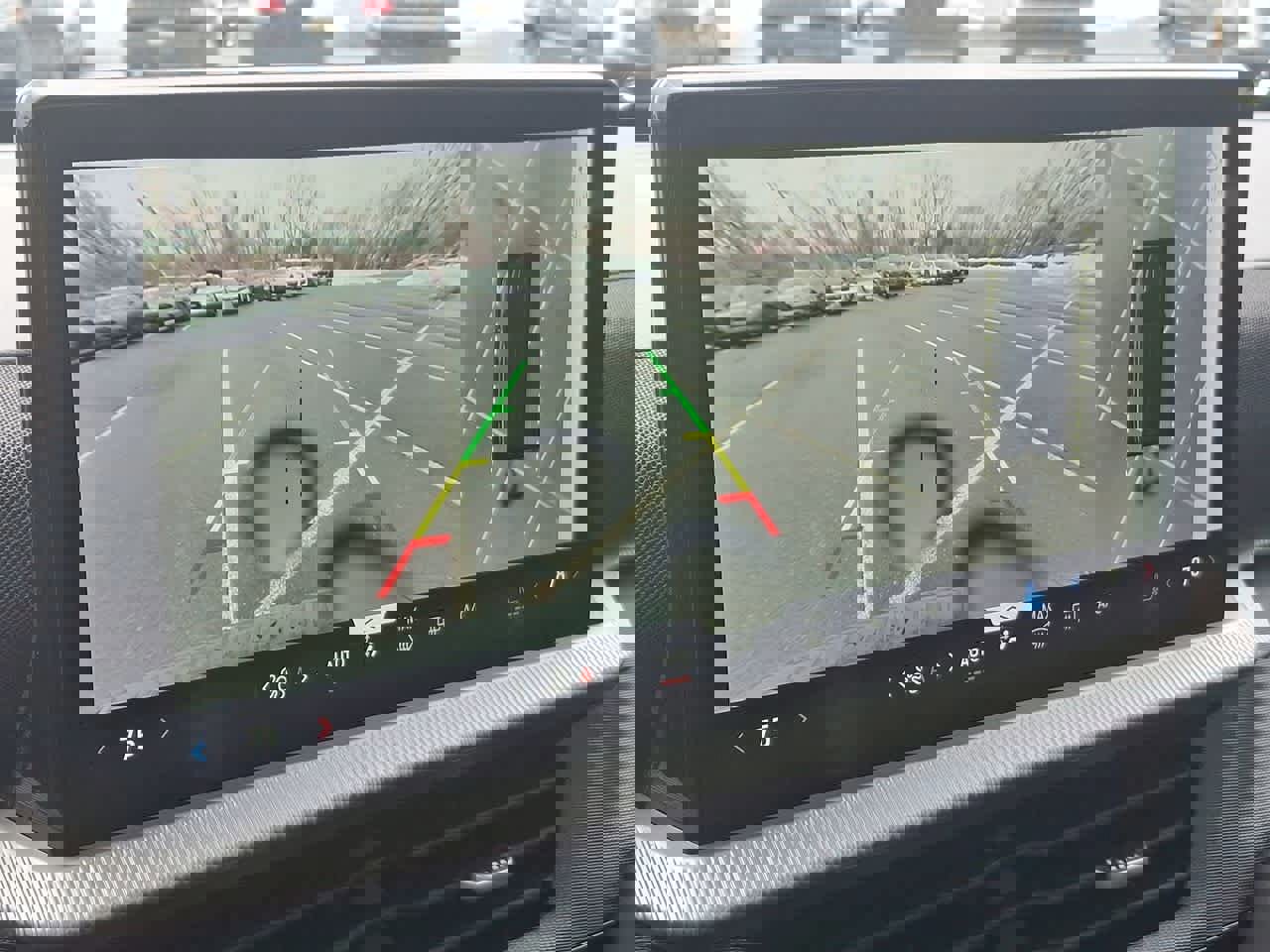 Certified 2025 Ford Explorer ST image 21