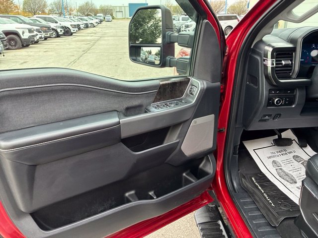 Certified 2024 Ford F250 Lariat w/ Lariat Ultimate Package AWD/4WD image 23