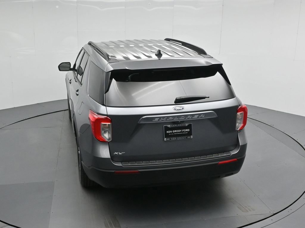 Certified 2022 Ford Explorer XLT image 46