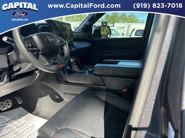 Used 2025 Toyota Sequoia TRD Pro AWD/4WD image 19