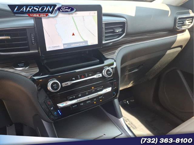 Certified 2023 Ford Explorer Limited AWD/4WD image 26