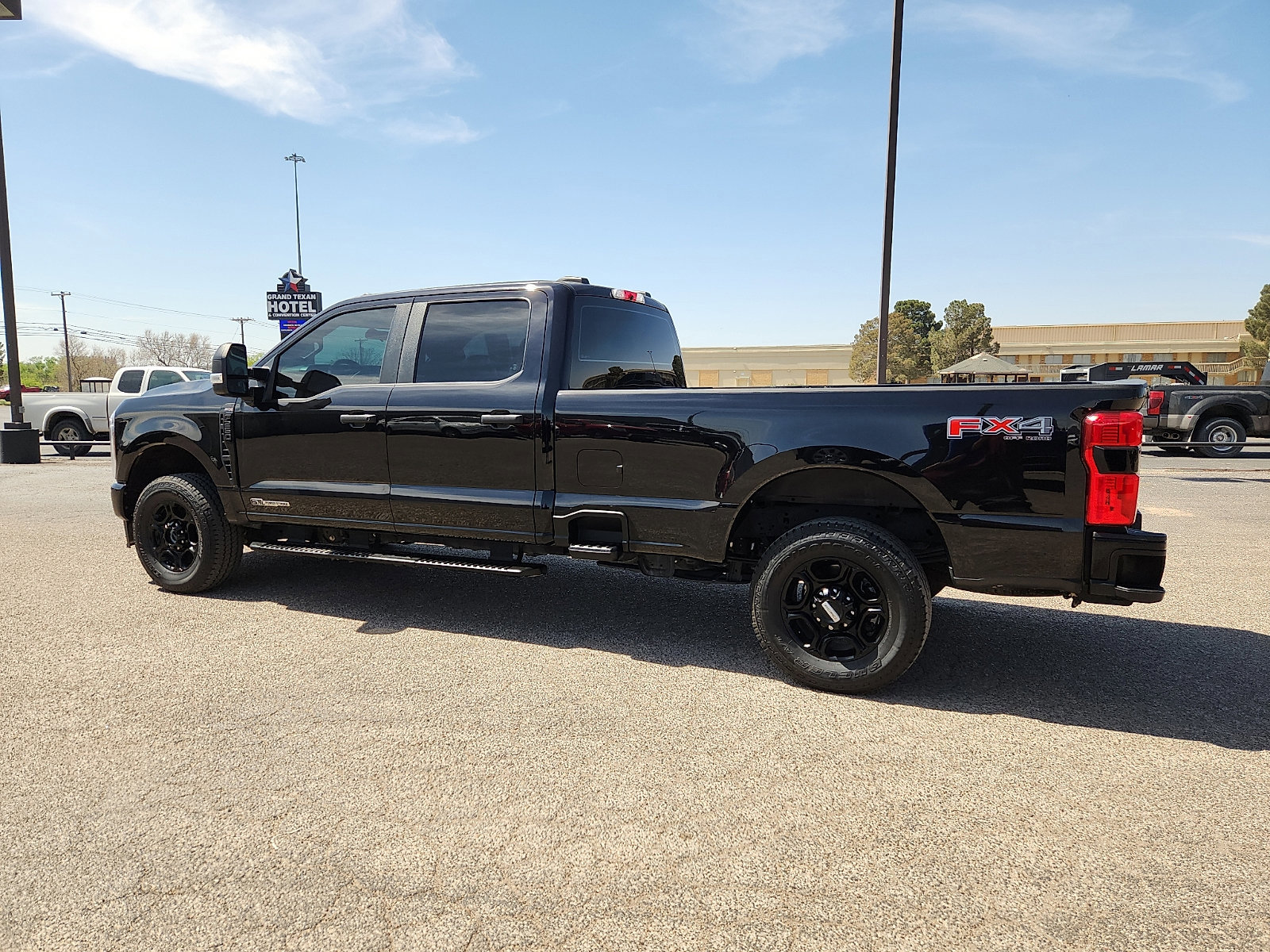 Certified 2024 Ford F250 XL w/ STX Appearance Package image 2