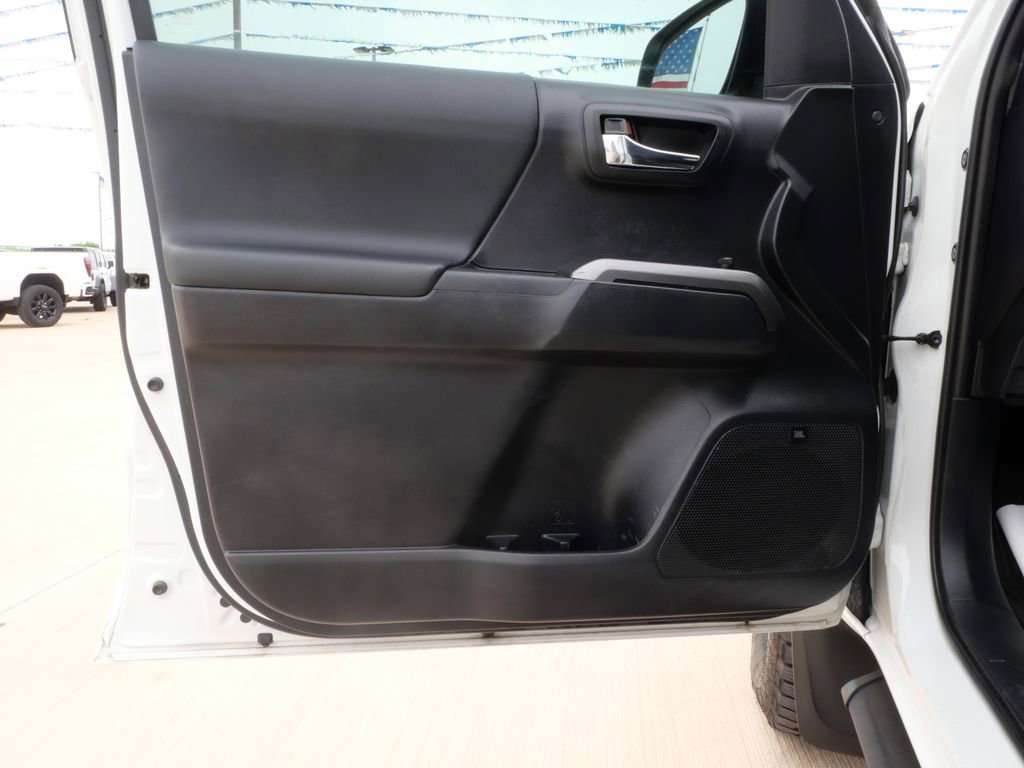 Used 2020 Toyota Tacoma TRD Pro AWD/4WD image 19