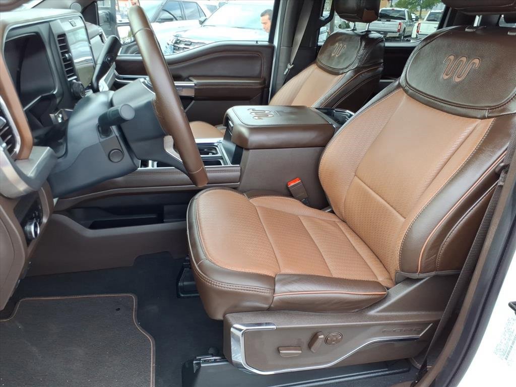 Certified 2025 Ford F450 King Ranch w/ Chrome Package image 29