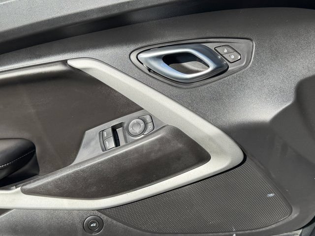 Used 2018 Chevrolet Camaro LT RWD image 37