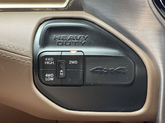 Used 2024 RAM 2500 Limited w/ Towing Technology Group AWD/4WD image 21