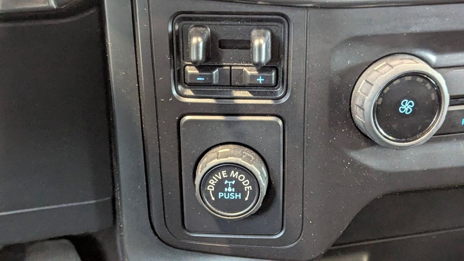 Certified 2021 Ford F150 XL w/ STX Appearance Package image 28