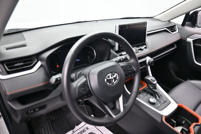 Used 2024 Toyota RAV4 Adventure AWD/4WD image 25