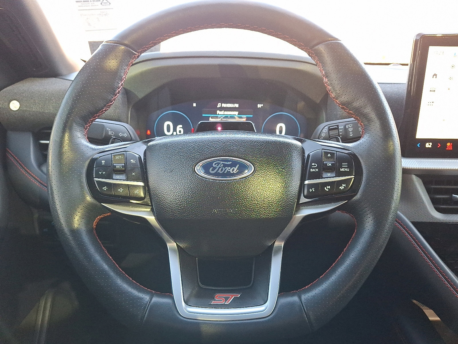 Certified 2025 Ford Explorer ST image 18