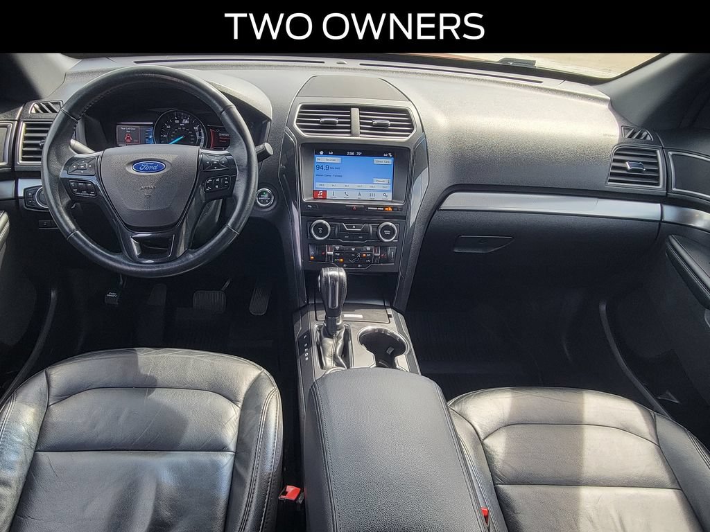 Certified 2018 Ford Explorer XLT w/ Equipment Group 202A AWD/4WD image 9