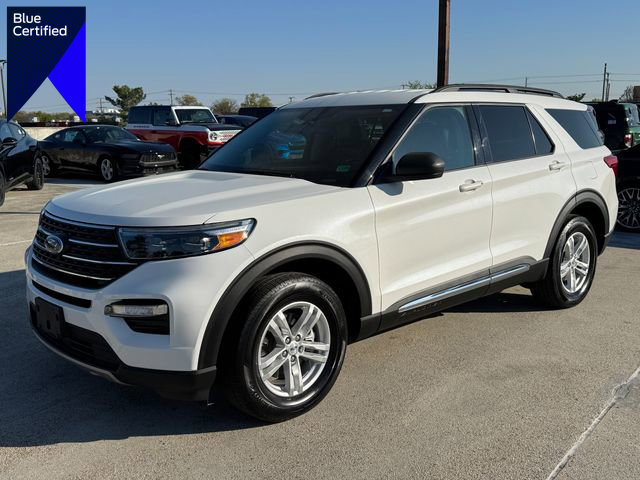 Certified 2023 Ford Explorer XLT w/ Equipment Group 202A AWD/4WD image 1