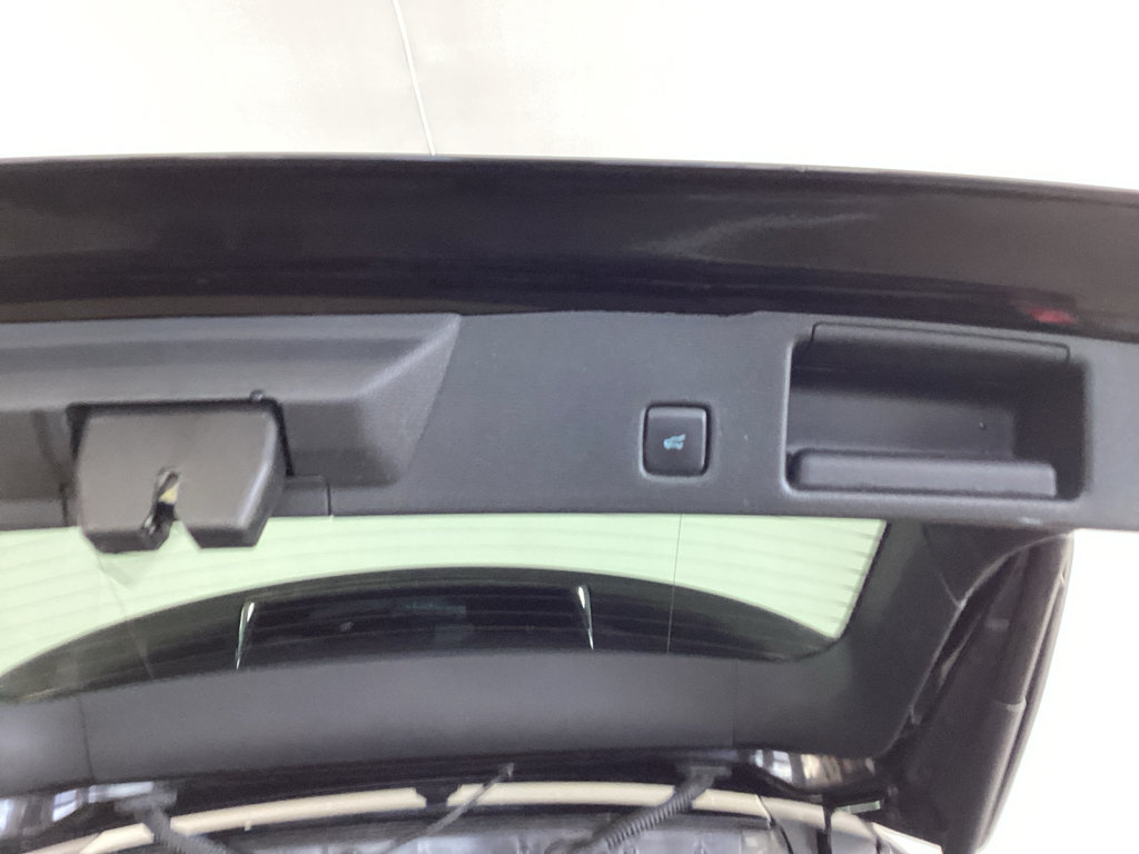 Certified 2023 Ford Escape Active AWD/4WD image 29