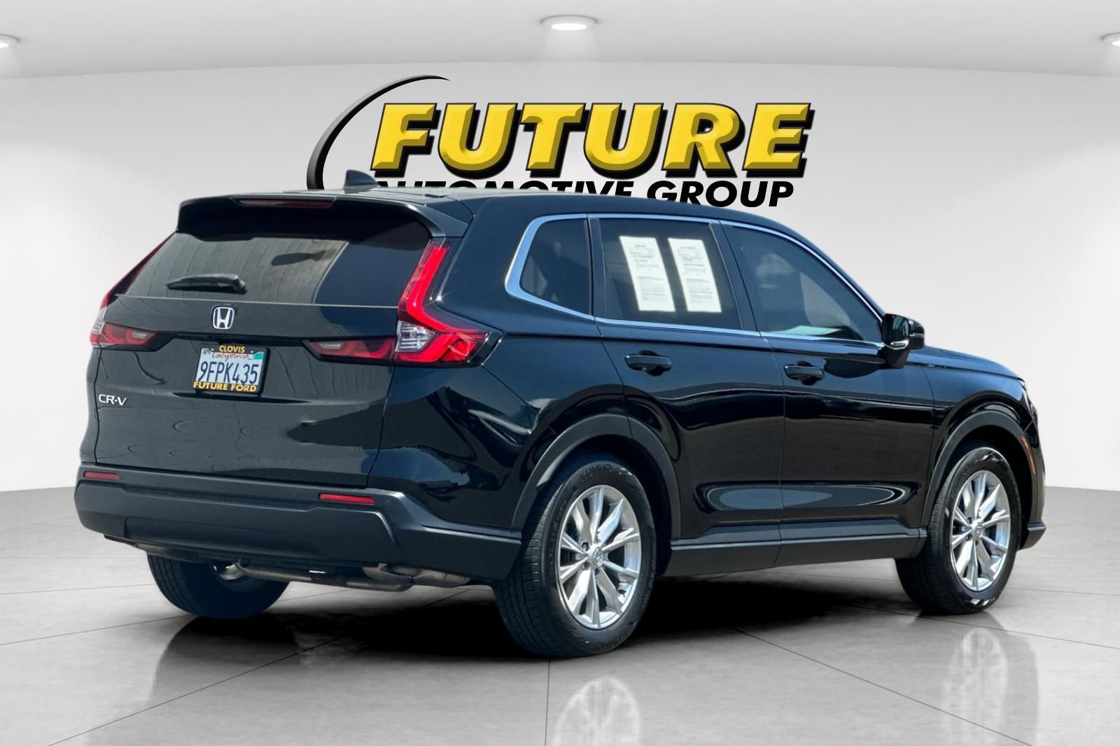 Used 2023 Honda CR-V EX-L image 3