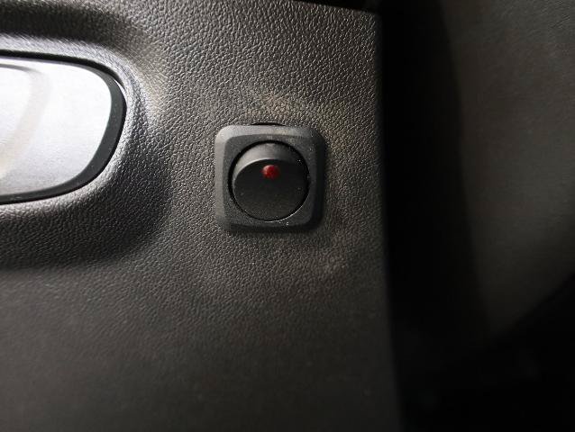 Used 2023 Chevrolet Equinox RS AWD/4WD image 26