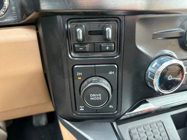 Certified 2024 Ford F250 Lariat w/ Lariat Ultimate Package AWD/4WD image 28