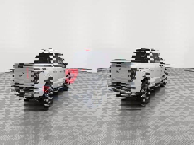 Certified 2022 Ford F150 XLT w/ Max Trailer Tow Package image 4