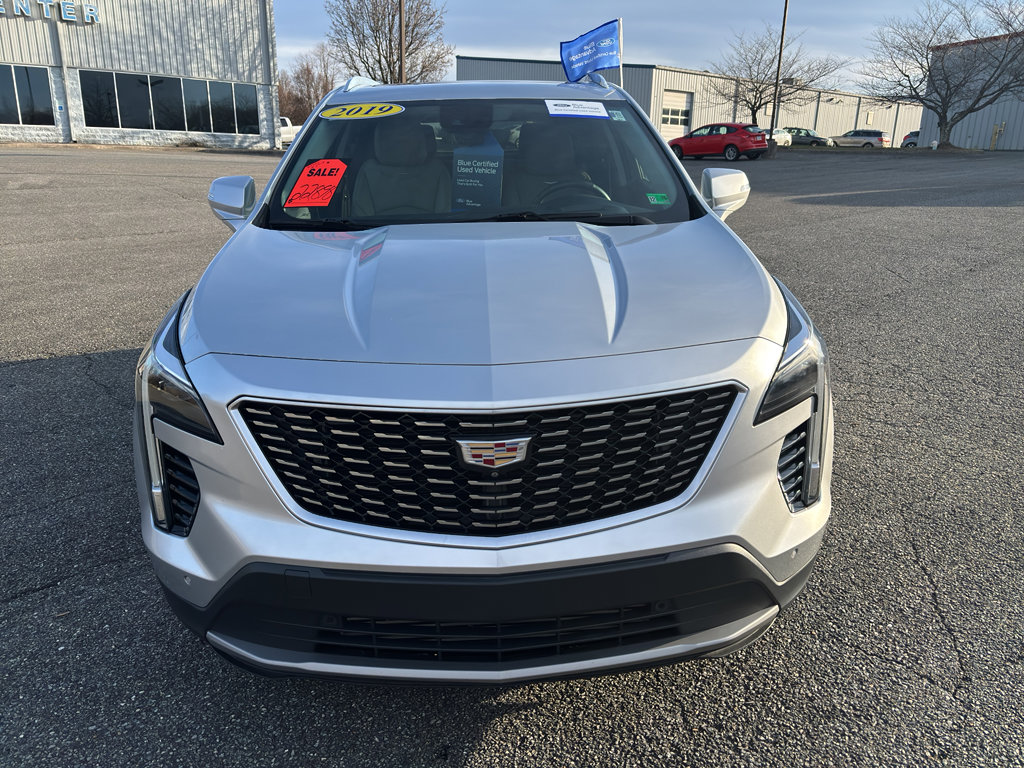 Used 2019 Cadillac XT4 Premium Luxury image 4