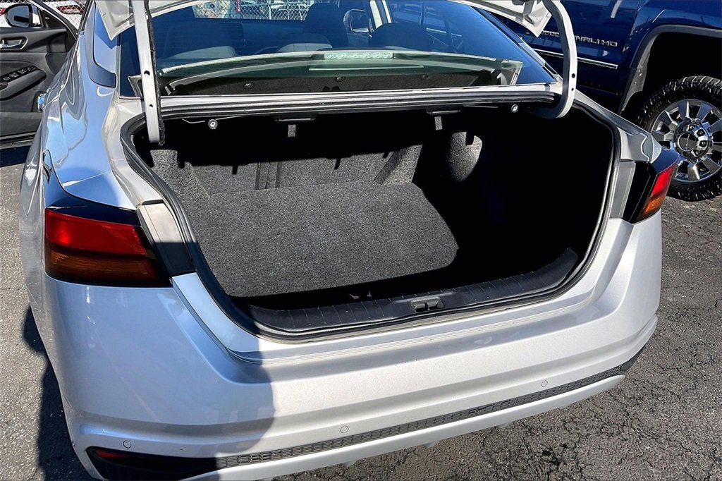 Used 2023 Nissan Altima 2.5 SV image 25