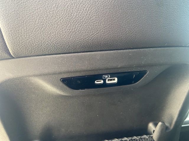 Used 2022 Chrysler Pacifica Touring-L w/ S Appearance Package image 26