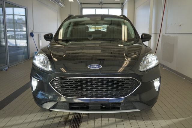 Certified 2021 Ford Escape Titanium image 9