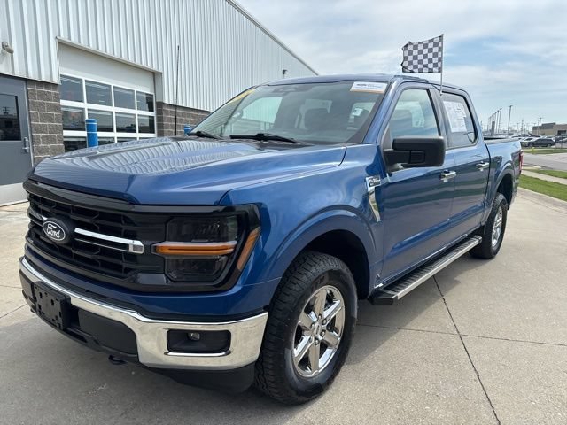 Certified 2025 Ford F150 XLT w/ Equipment Group 301A Standard AWD/4WD image 4