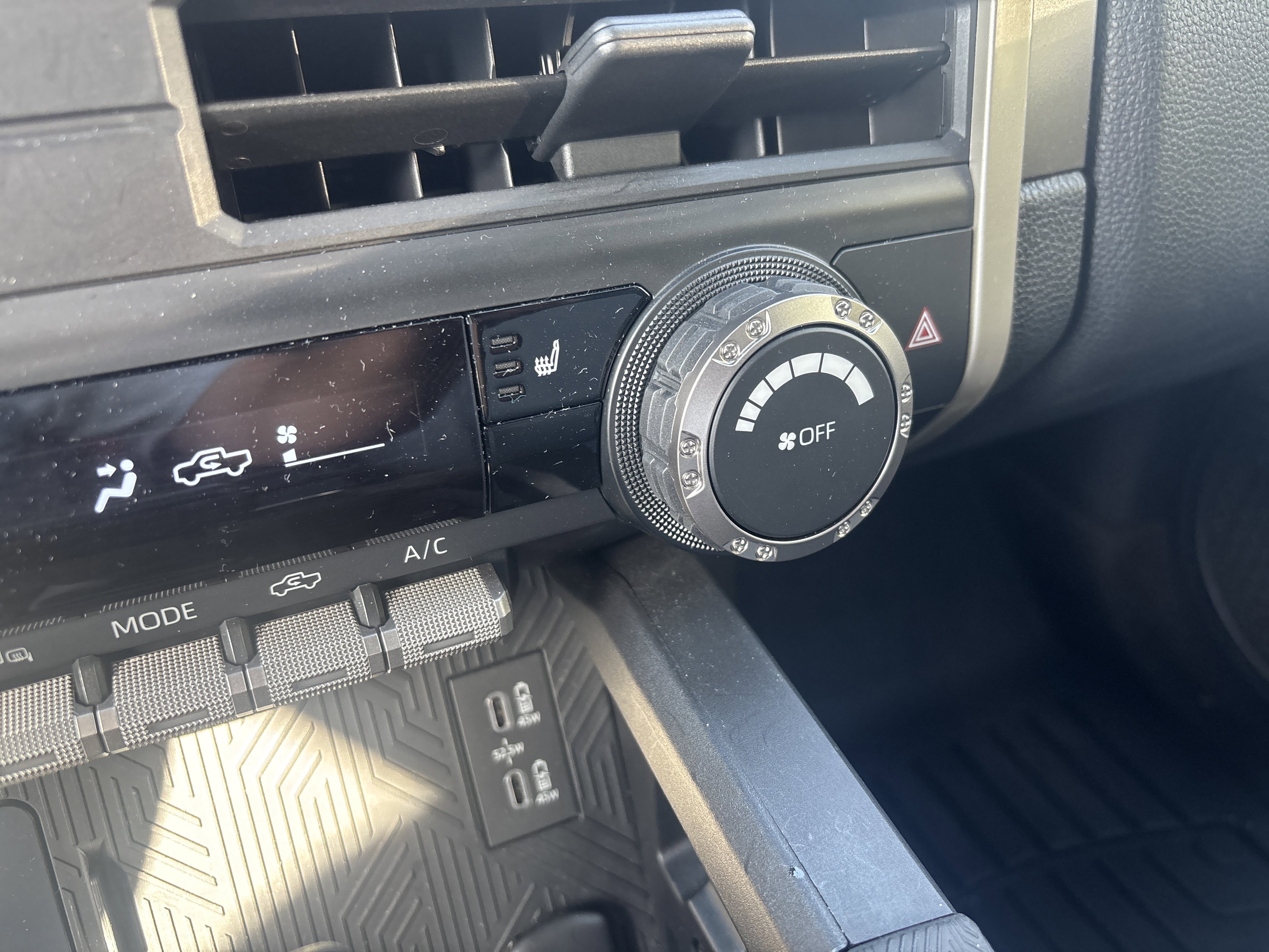 Used 2024 Toyota Tacoma TRD Off-Road image 20