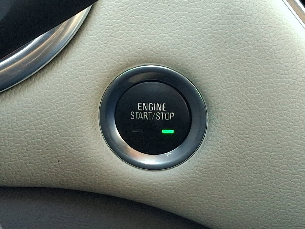Used 2021 Chevrolet Malibu Premier FWD image 25