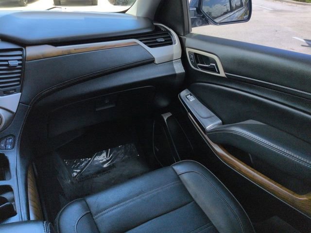 Used 2019 GMC Yukon Denali w/ Denali Ultimate Package image 18