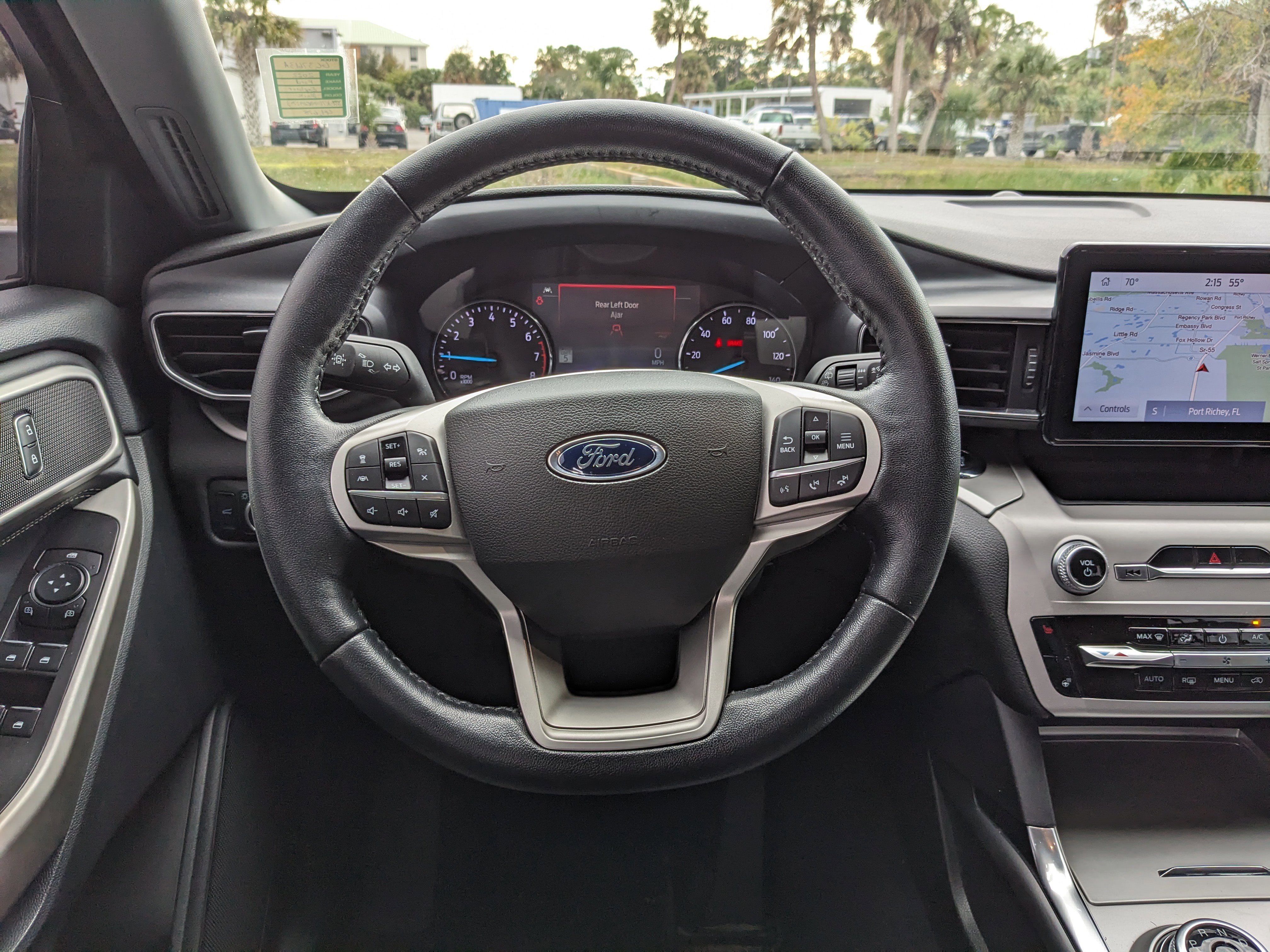 Certified 2022 Ford Explorer XLT w/ Equipment Group 202A image 14