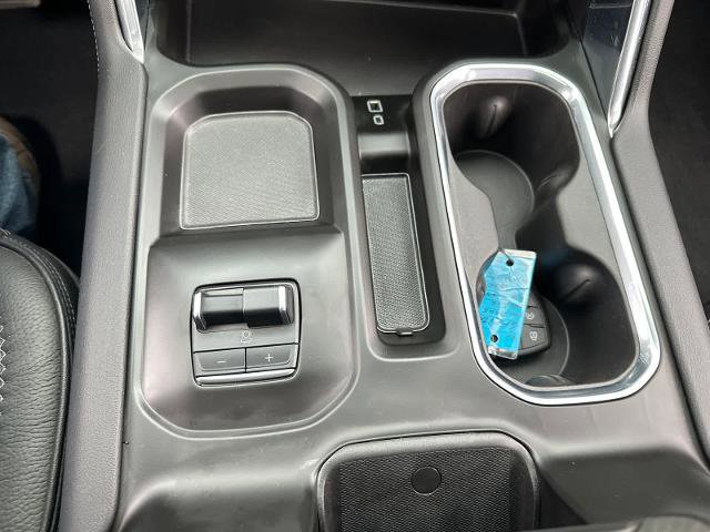 Used 2025 GMC Sierra 3500 Denali w/ Denali Reserve Package image 24