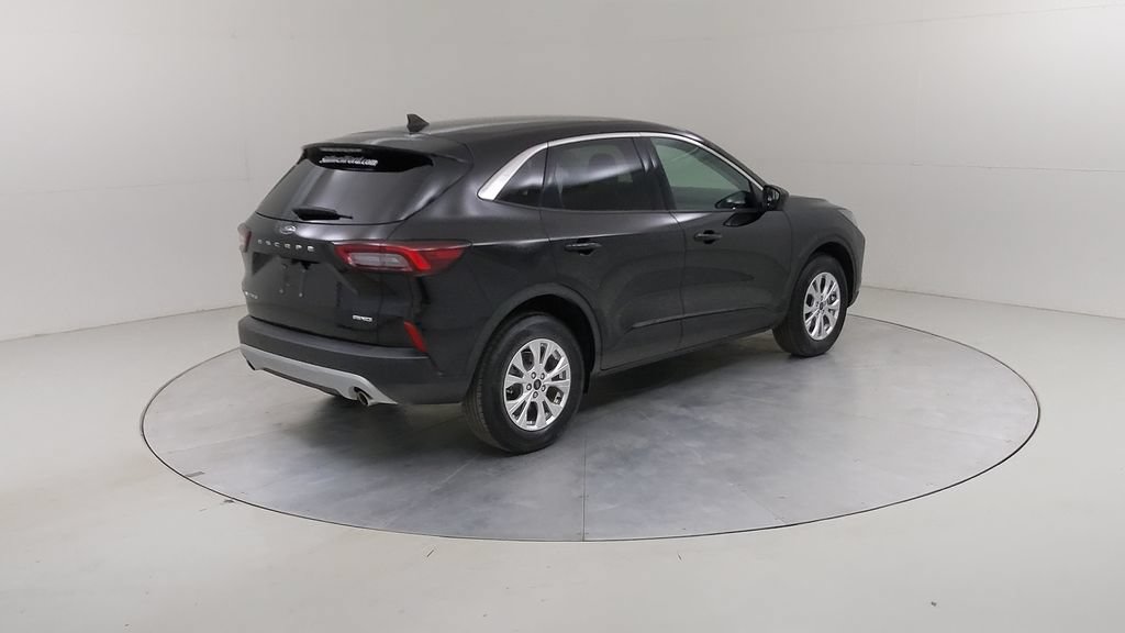 Certified 2023 Ford Escape Active w/ Tech Pack #1 AWD/4WD image 13