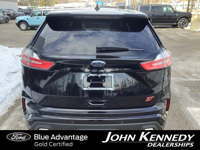 Certified 2022 Ford Edge ST image 4