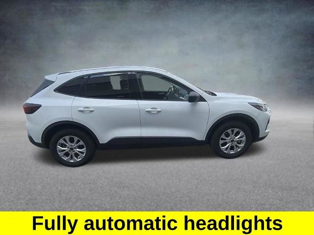 Certified 2025 Ford Escape Active AWD/4WD image 7