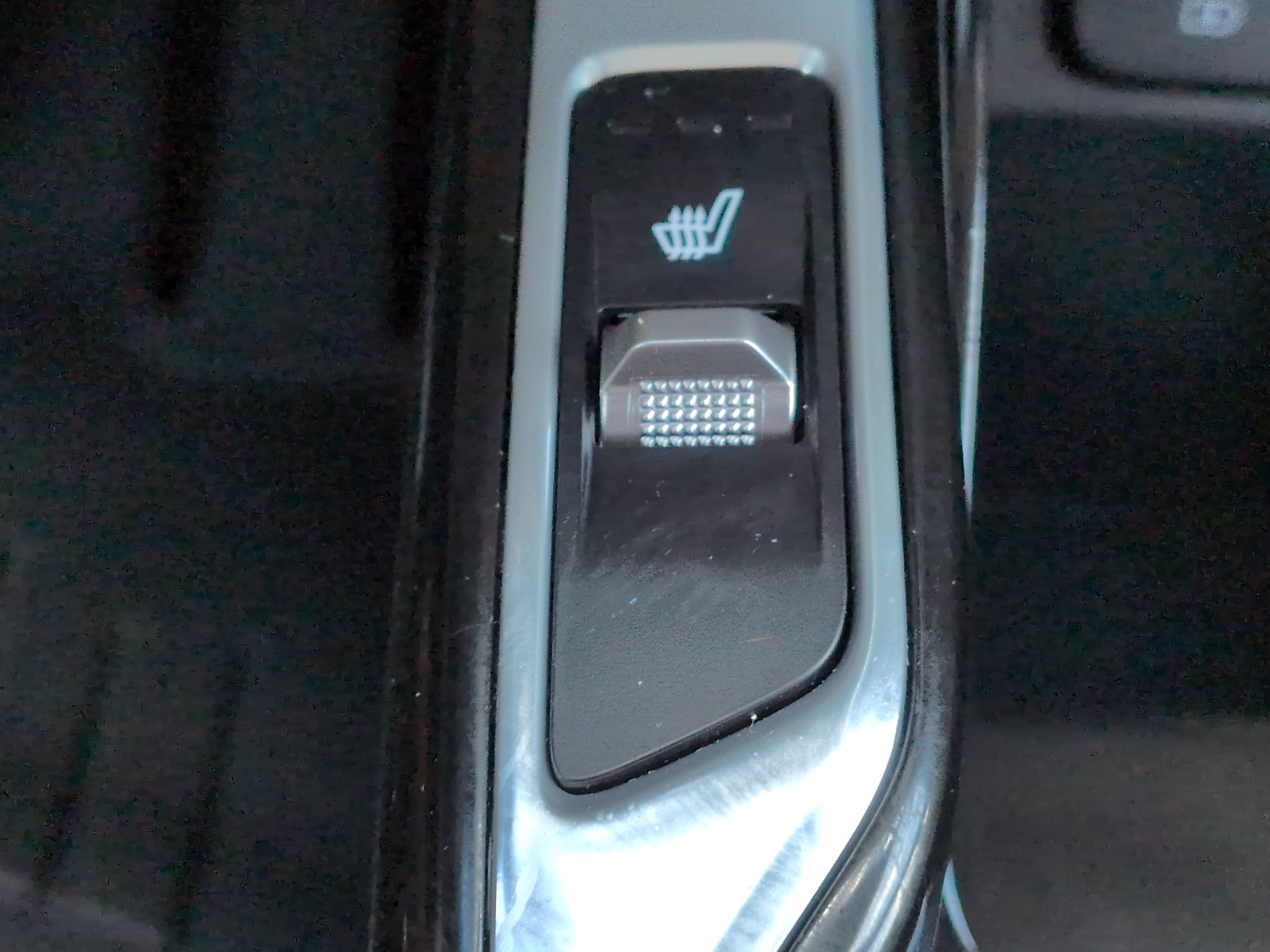 Used 2023 Kia Sorento SX AWD/4WD image 22