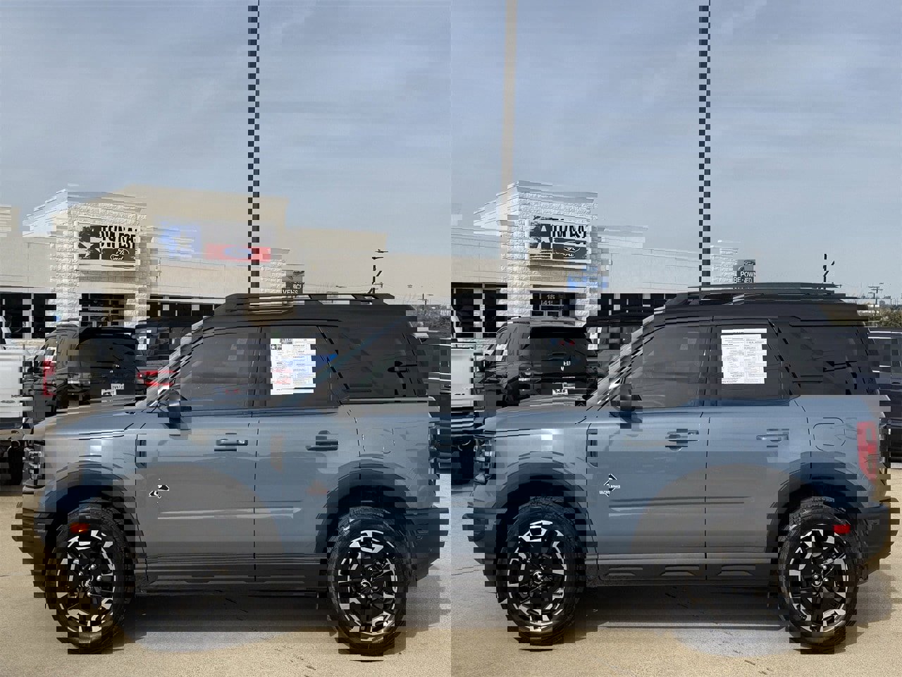 Certified 2024 Ford Bronco Sport Outer Banks w/ Tech Package image 3