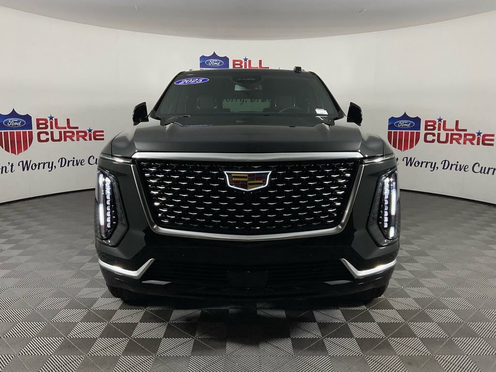 Used 2025 Cadillac Escalade Luxury image 8