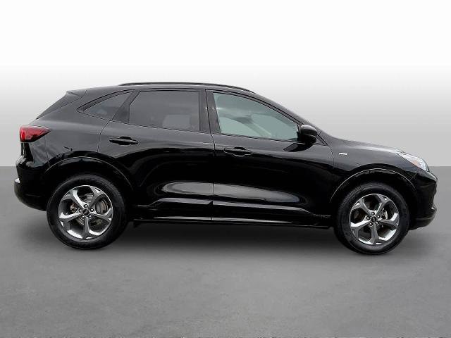 Certified 2023 Ford Escape ST-Line w/ Tech Pack #1 AWD/4WD image 8