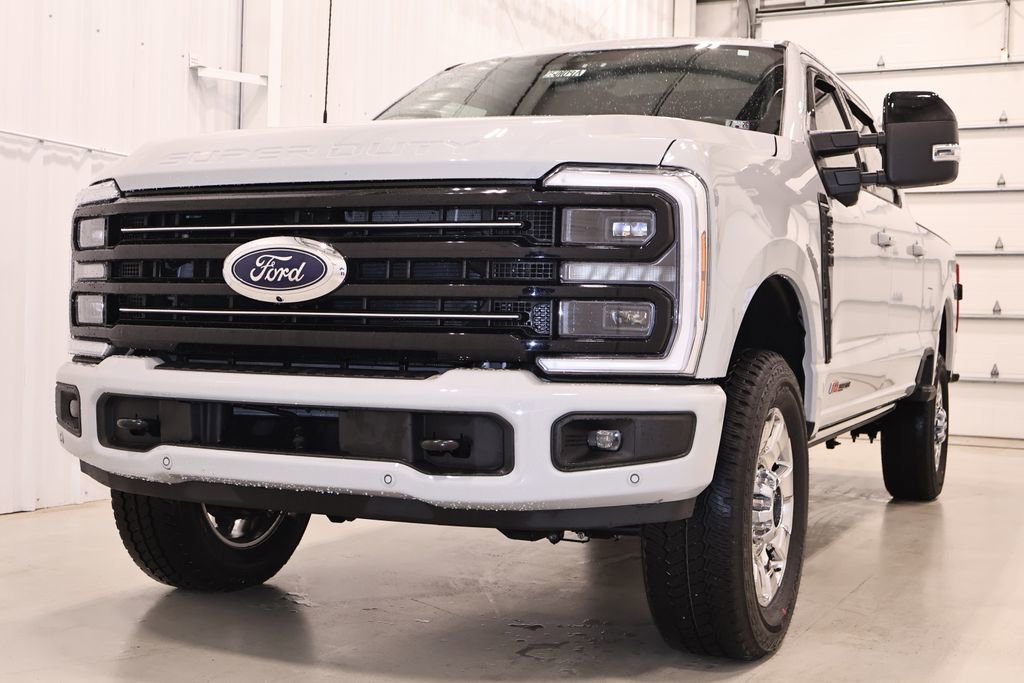 Certified 2025 Ford F250 Platinum w/ Tremor Off-Road Package AWD/4WD image 6
