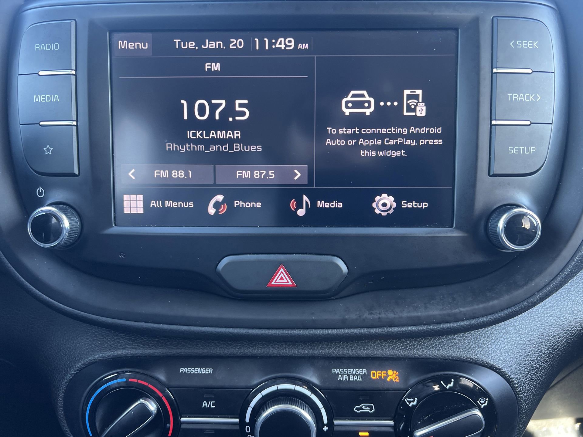 Used 2024 Kia Soul LX w/ Option Group 015 image 11