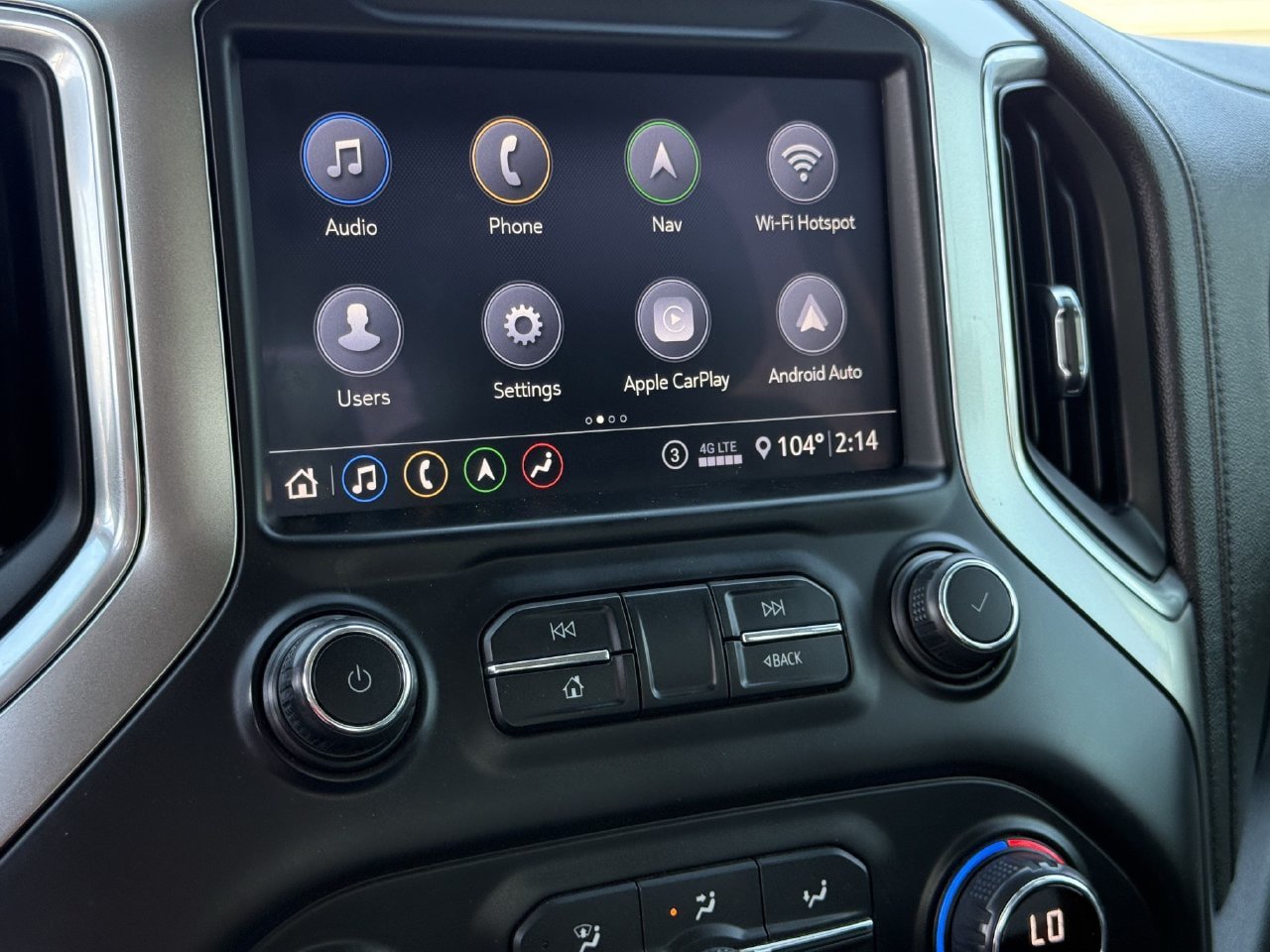 Used 2020 Chevrolet Silverado 2500 LTZ AWD/4WD image 19