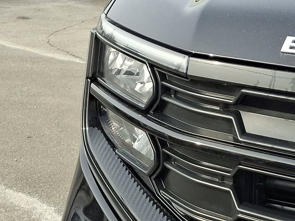 Certified 2025 Ford Expedition Active image 9