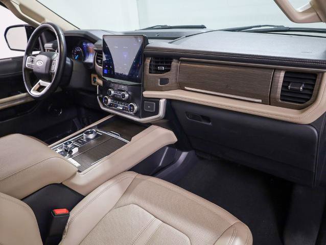 Certified 2024 Ford Expedition Limited image 23