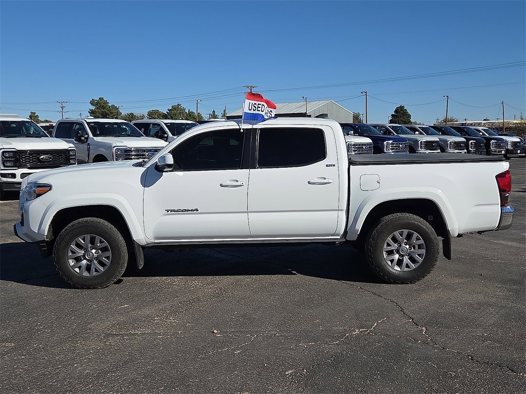 Used 2019 Toyota Tacoma SR5 image 2