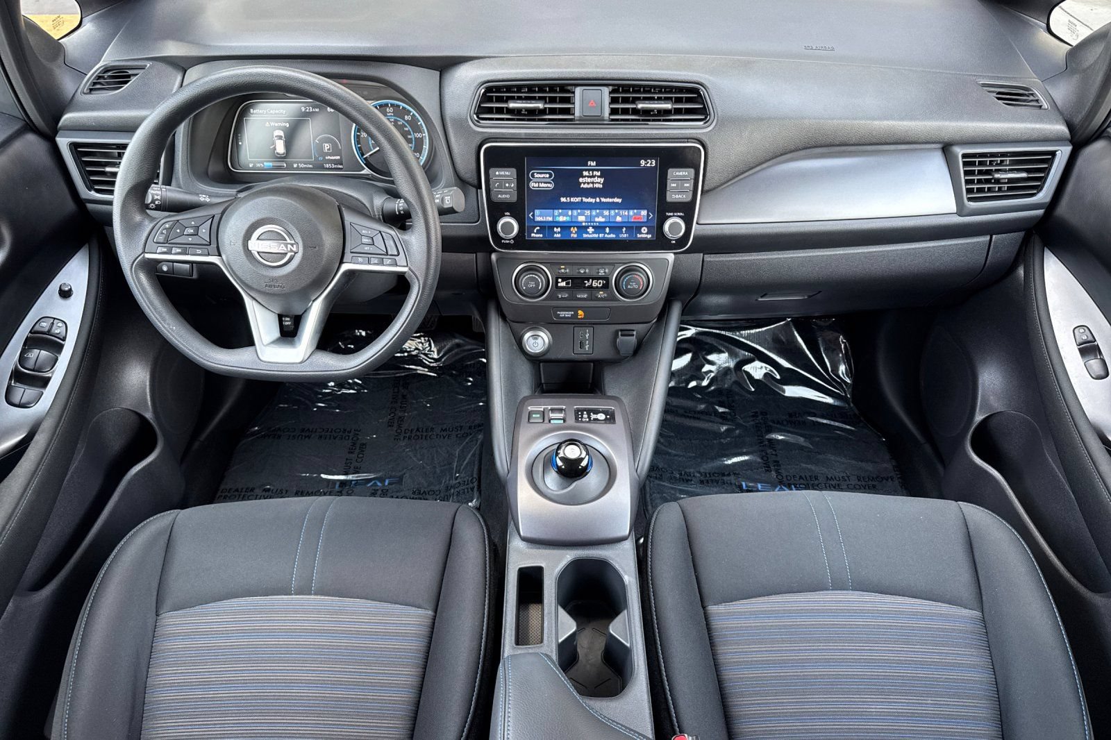Used 2025 Nissan Leaf S FWD image 14