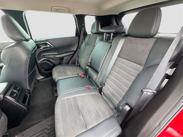 Used 2023 Mitsubishi Outlander SE image 20
